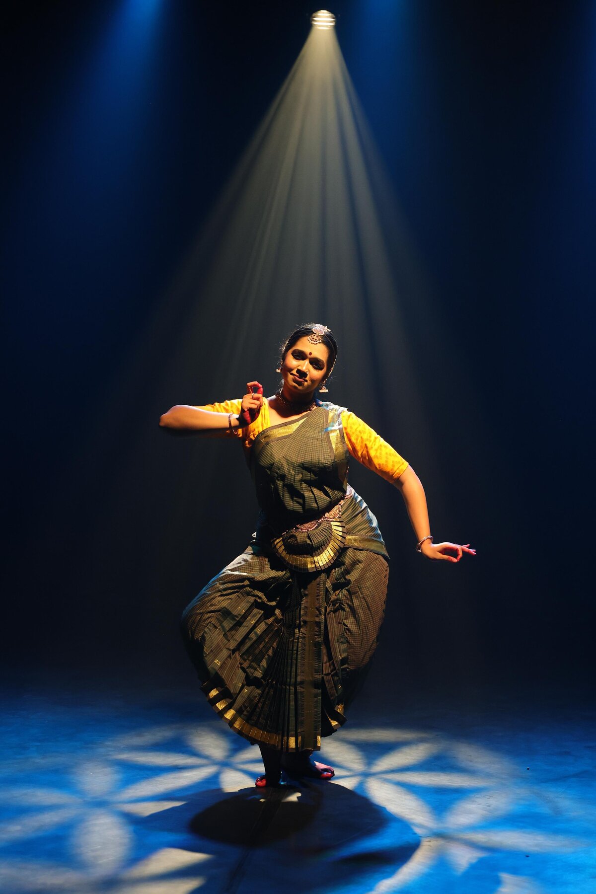 Richa Joanita Das performing Bharatanatyam